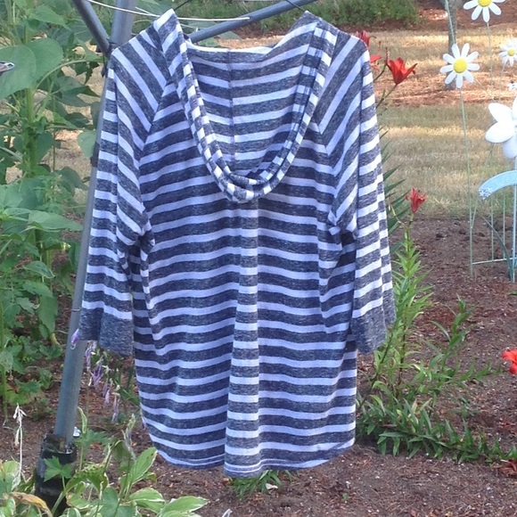 I'm in love with Derek plus women's hoodie SZ2X - Picture 3 of 3